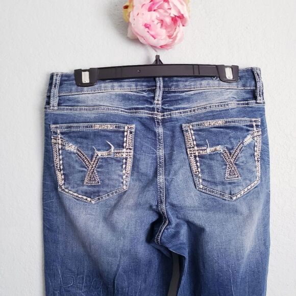 Vigoss Aged Dark Wash Slim Boot Jeans - Picture 5 of 9